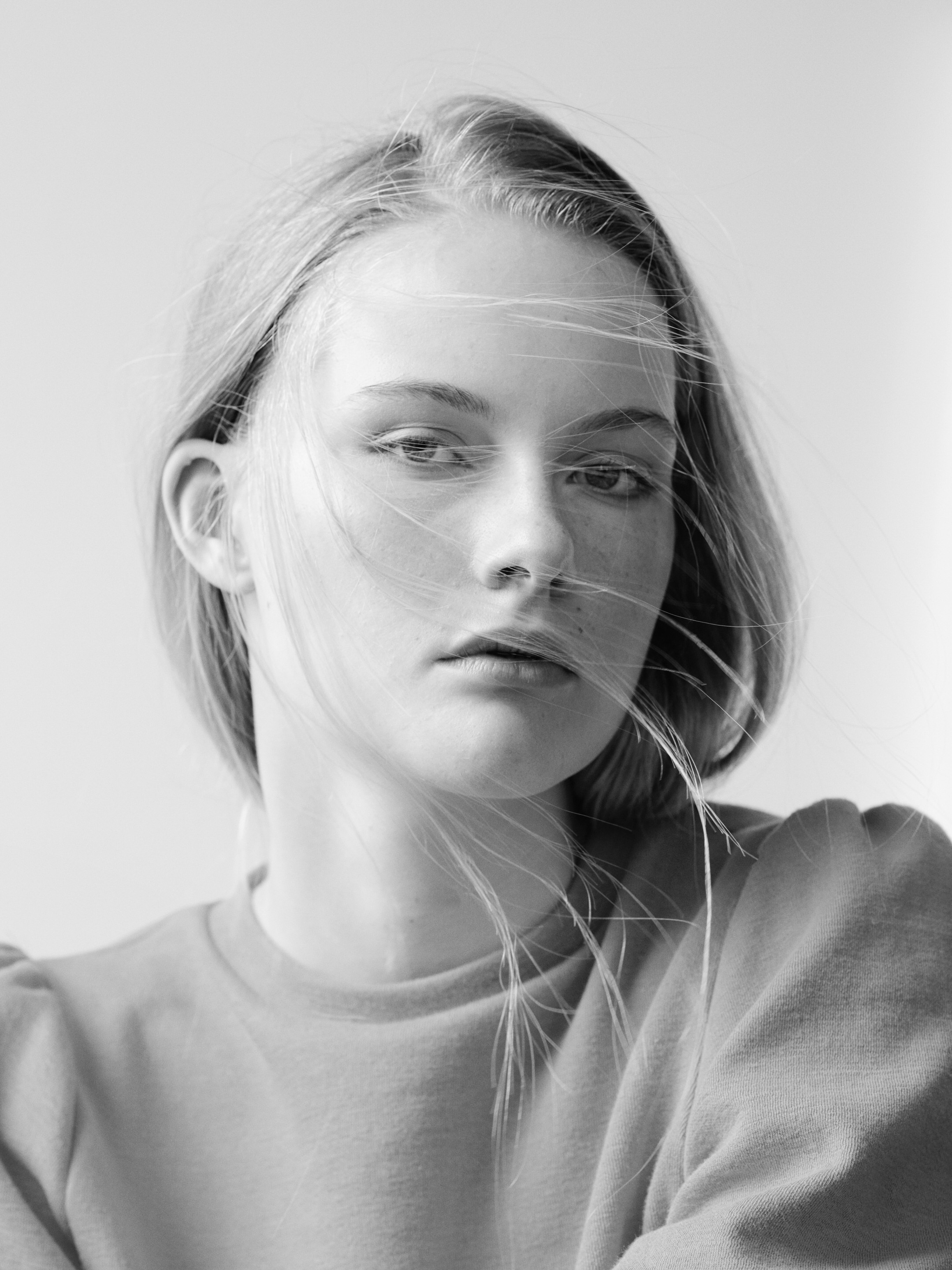Emma – Linnéa Hellbom | Makeup Artist & Hairstylist